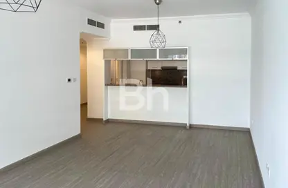 Apartment - 2 Bedrooms - 3 Bathrooms for rent in Marina Quays - Dubai Marina - Dubai