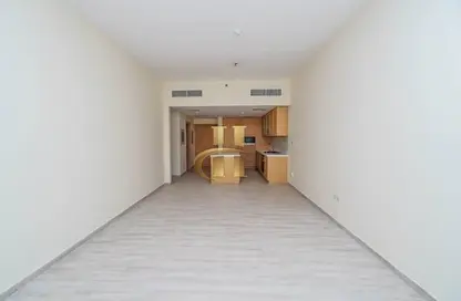 Apartment - 1 Bedroom - 2 Bathrooms for rent in Belgravia - Jumeirah Village Circle - Dubai