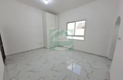 شقة - 1 حمام للايجار في مدينة الرياض - أبوظبي