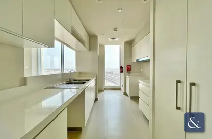 Kitchen image for: Apartment - 3 Bedrooms - 3 Bathrooms for sale in Harbour Gate Tower 1 - Harbour Gate - Dubai Creek Harbour (The Lagoons) - Dubai, Image 1