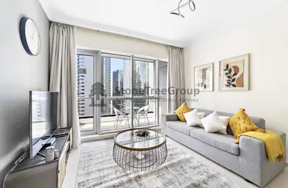 Living Room image for: Apartment - 1 Bedroom - 1 Bathroom for rent in Bay Central East - Bay Central - Dubai Marina - Dubai, Image 1