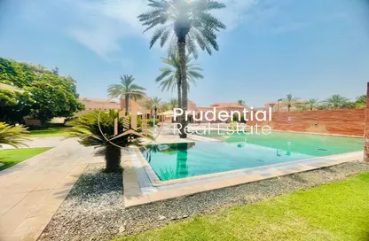 Villa - 5 Bedrooms - 7 Bathrooms for rent in Palm Oasis villas - Palm Oasis - Al Mushrif - Abu Dhabi