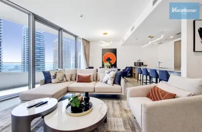 Living / Dining Room image for: Apartment - 2 Bedrooms - 2 Bathrooms for rent in Stella Maris - Dubai Marina - Dubai, Image 1