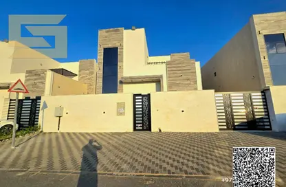 فيلا - 4 غرف نوم - 6 حمامات للايجار في الحليو 2 - الحليو - عجمان