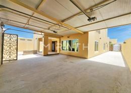 Terrace image for: Villa - 4 bathrooms for rent in Umm Suqeim 2 Villas - Umm Suqeim 2 - Umm Suqeim - Dubai, Image 1