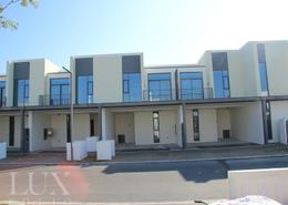Townhouse - 3 bedrooms - 4 bathrooms for rent in Sun - Arabian Ranches 3 - Dubai