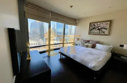 Apartment - 1 Bedroom - 2 Bathrooms for sale in Burj Khalifa Zone 2B - Burj Khalifa Area - Downtown Dubai - Dubai