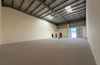 Warehouse - Studio - 1 Bathroom for rent in Al Sajaa Industrial - Al Sajaa - Sharjah