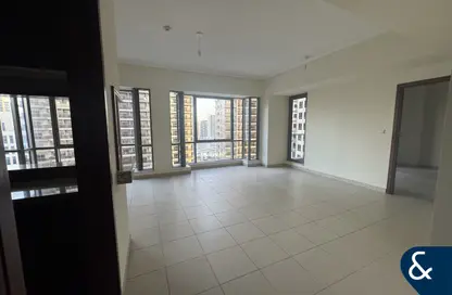 Apartment - 1 Bedroom - 2 Bathrooms for rent in South Ridge 3 - South Ridge - Downtown Dubai - Dubai