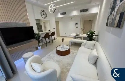 Apartment - 1 Bedroom - 2 Bathrooms for sale in Skyview Tower - Dubai Marina - Dubai