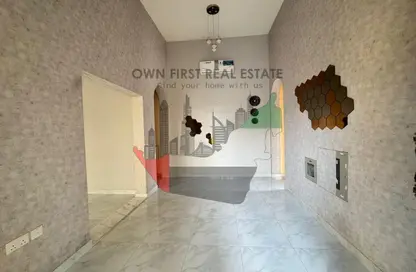 Villa - 3 Bedrooms - 5 Bathrooms for rent in Al Barsha South 2 - Al Barsha South - Al Barsha - Dubai