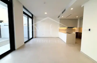 Villa - 3 Bedrooms - 4 Bathrooms for rent in Greenview 3 - EMAAR South - Dubai South (Dubai World Central) - Dubai