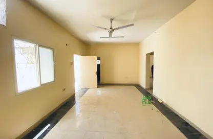 Villa - 3 Bedrooms - 3 Bathrooms for rent in Al Nakheel - Ras Al Khaimah