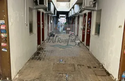 سكن عمال - استوديو - 8 حمامات للايجار في الصجعة الصناعية - الصجعة - الشارقة