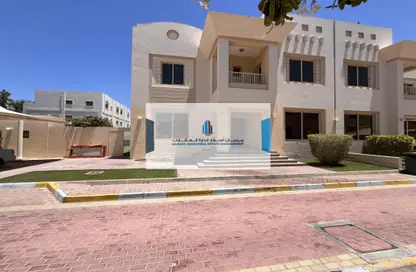 Compound - 5 Bedrooms - 6 Bathrooms for rent in Between Two Bridges - Abu Dhabi