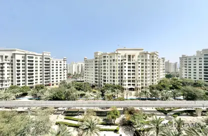 Apartment - 3 Bedrooms - 5 Bathrooms for sale in Golden Mile 3 - Golden Mile - Palm Jumeirah - Dubai