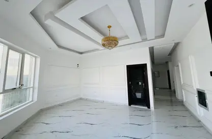 Villa - 5 Bedrooms - 6 Bathrooms for sale in Al Yasmeen 1 - Al Yasmeen - Ajman