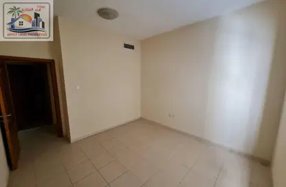 Compound - 1 Bedroom - 1 Bathroom for rent in Muwailih Building - Muwaileh - Sharjah