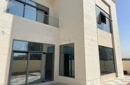 Villa - 5 Bedrooms - 6 Bathrooms for sale in Al Yasmeen - Al Zahia - Muwaileh Commercial - Sharjah