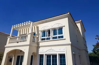Villa - 2 Bedrooms - 4 Bathrooms for sale in District 16 - Jumeirah Village Circle - Dubai