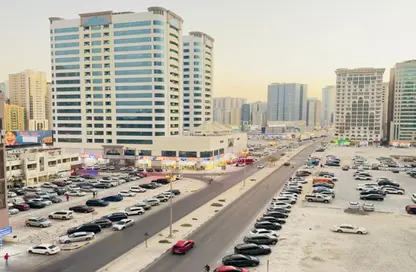 Apartment - 1 Bedroom - 2 Bathrooms for rent in New Al Taawun Road - Al Taawun - Sharjah