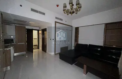 شقة - 1 حمام للبيع في غلا مز - جلامز من دانوب - الفرجان - دبي