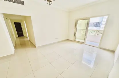 Apartment - 2 Bedrooms - 2 Bathrooms for rent in Muwaileh 29 Building - Muwaileh - Sharjah