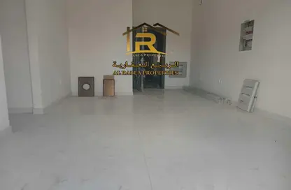 Empty Room image for: Apartment - 1 Bedroom - 2 Bathrooms for rent in Al Jurf Industrial 3 - Al Jurf Industrial - Ajman, Image 1