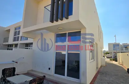 Townhouse - 3 Bedrooms - 5 Bathrooms for sale in Centaury - The Roots DAMAC Hills 2 - Damac Hills 2 - Dubai