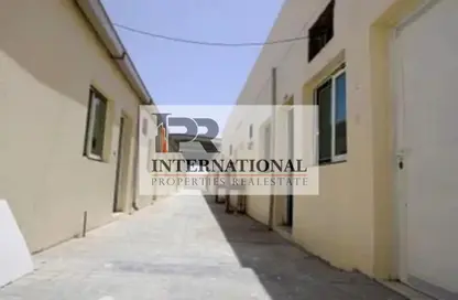 سكن عمال - استوديو - 8 حمامات للايجار في الجرف الصناعية 1 - الجرف الصناعية - عجمان