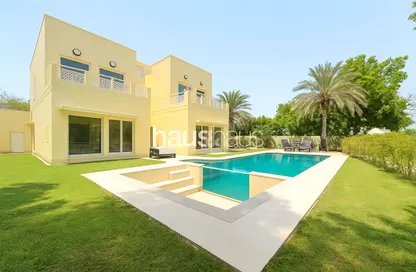 Villa - 4 Bedrooms - 4 Bathrooms for sale in Meadows 9 - Meadows - Dubai
