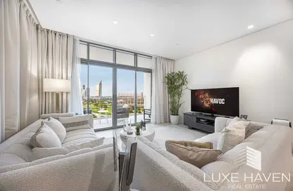 Apartment - 2 Bedrooms - 3 Bathrooms for sale in Tower B2 - Vida Hotel - The Hills - Dubai