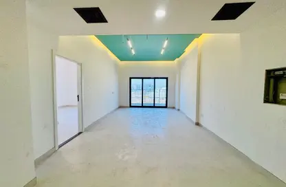 شقة - غرفة نوم - 2 حمامات للايجار في 4 الورسان - الورسان - دبي