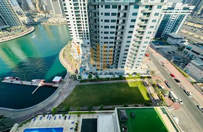 Apartment - 1 Bedroom - 2 Bathrooms for sale in Marina View Tower A - Marina View - Dubai Marina - Dubai