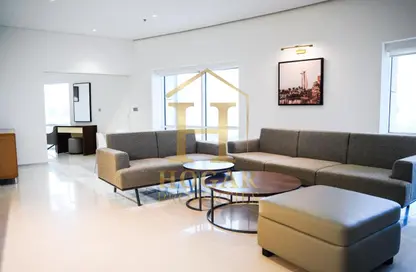 شقة - 2 غرف نوم - 2 حمامات للايجار في برج بارك - شارع الشيخ زايد - دبي