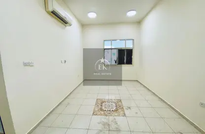 Apartment - 2 Bedrooms - 2 Bathrooms for rent in Central District - Al Ain
