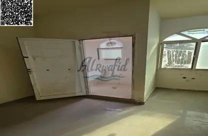 Labor Camp - Studio - 7+ Bathrooms for rent in Al Jurf Industrial 2 - Al Jurf Industrial - Ajman