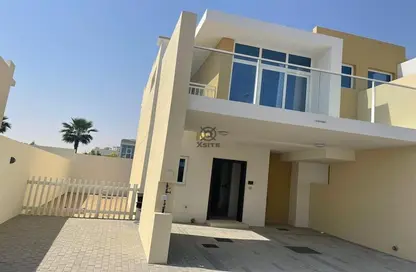 Villa - 4 Bedrooms - 5 Bathrooms for rent in Akoya Selfie - Damac Hills 2 - Dubai