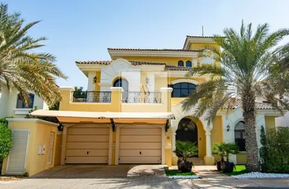 Villa - 5 Bedrooms - 6 Bathrooms for sale in Garden Homes Frond B - Garden Homes - Palm Jumeirah - Dubai