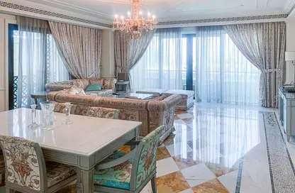 Penthouse - 1 Bedroom - 2 Bathrooms for rent in Palazzo Versace - Culture Village - Dubai