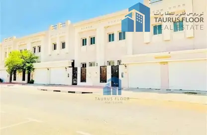 Villa - 3 Bedrooms - 4 Bathrooms for rent in Abu Hail Road - Abu Hail - Deira - Dubai