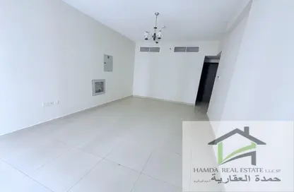 شقة - غرفة نوم - 2 حمامات للايجار في مبنى مويلح - مويلح - الشارقة