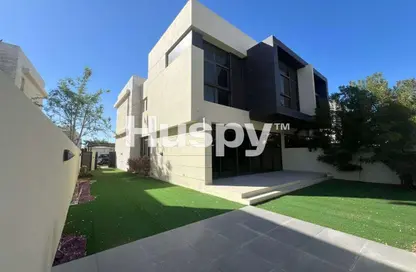 Villa - 3 Bedrooms - 5 Bathrooms for sale in Longview - DAMAC Hills - Dubai