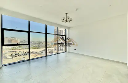 Apartment - 2 Bedrooms - 3 Bathrooms for rent in Sama Al Jaddaf - Al Jaddaf - Dubai