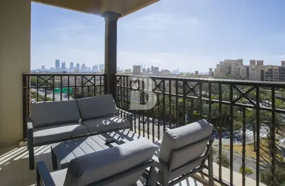 Apartment - 2 Bedrooms - 3 Bathrooms for rent in Rahaal 2 - Madinat Jumeirah Living - Umm Suqeim - Dubai