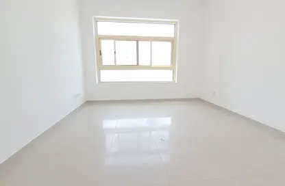 Apartment - 2 Bedrooms - 4 Bathrooms for rent in Mohammed Ibrahim Tower (J2 Tower) - JLT Cluster J - Jumeirah Lake Towers - Dubai