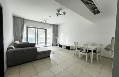 شقة - غرفة نوم - 2 حمامات للايجار في برج ذا بوينت - دبي مارينا - دبي