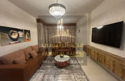 شقة - غرفة نوم - 2 حمامات للبيع في أورينت تاور 2 - أورينت تاور - البستان - عجمان
