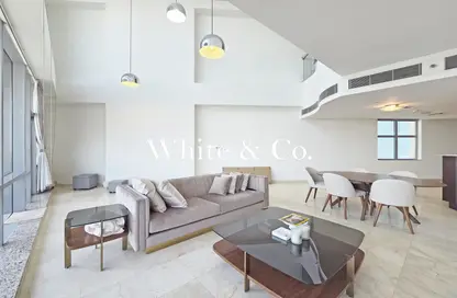 Apartment - 3 Bedrooms - 5 Bathrooms for sale in Sky Gardens - DIFC - Dubai