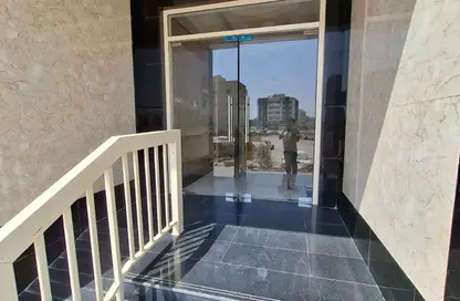 عمارة بالكامل - 8 غرف نوم - 8 حمامات للبيع في 1 الجرف - الجرف - عجمان وسط المدينة - عجمان